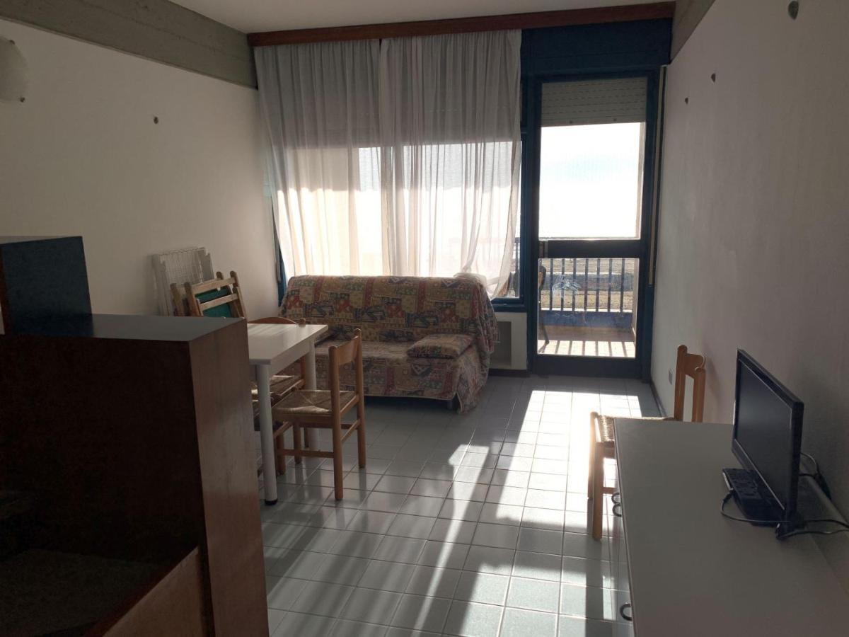 Residence Penelope - Walterigato Apartments Solo Per Famiglie 리도 디 예솔로 외부 사진
